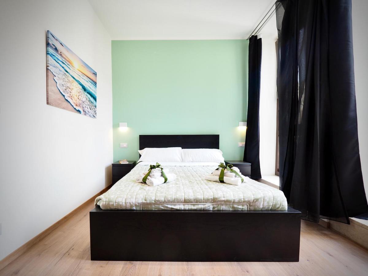 Studio Sottoripa 87A Di Fronte All'Acquario - Genovabnb It מראה חיצוני תמונה